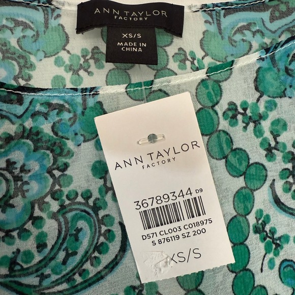 Womens Sheer Overlay Poncho Top Emerald Green Paisley Print - Picture 4 of 7